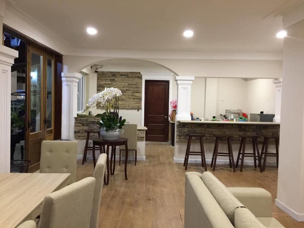 דה לאט Anada Hotel Suites מראה חיצוני תמונה